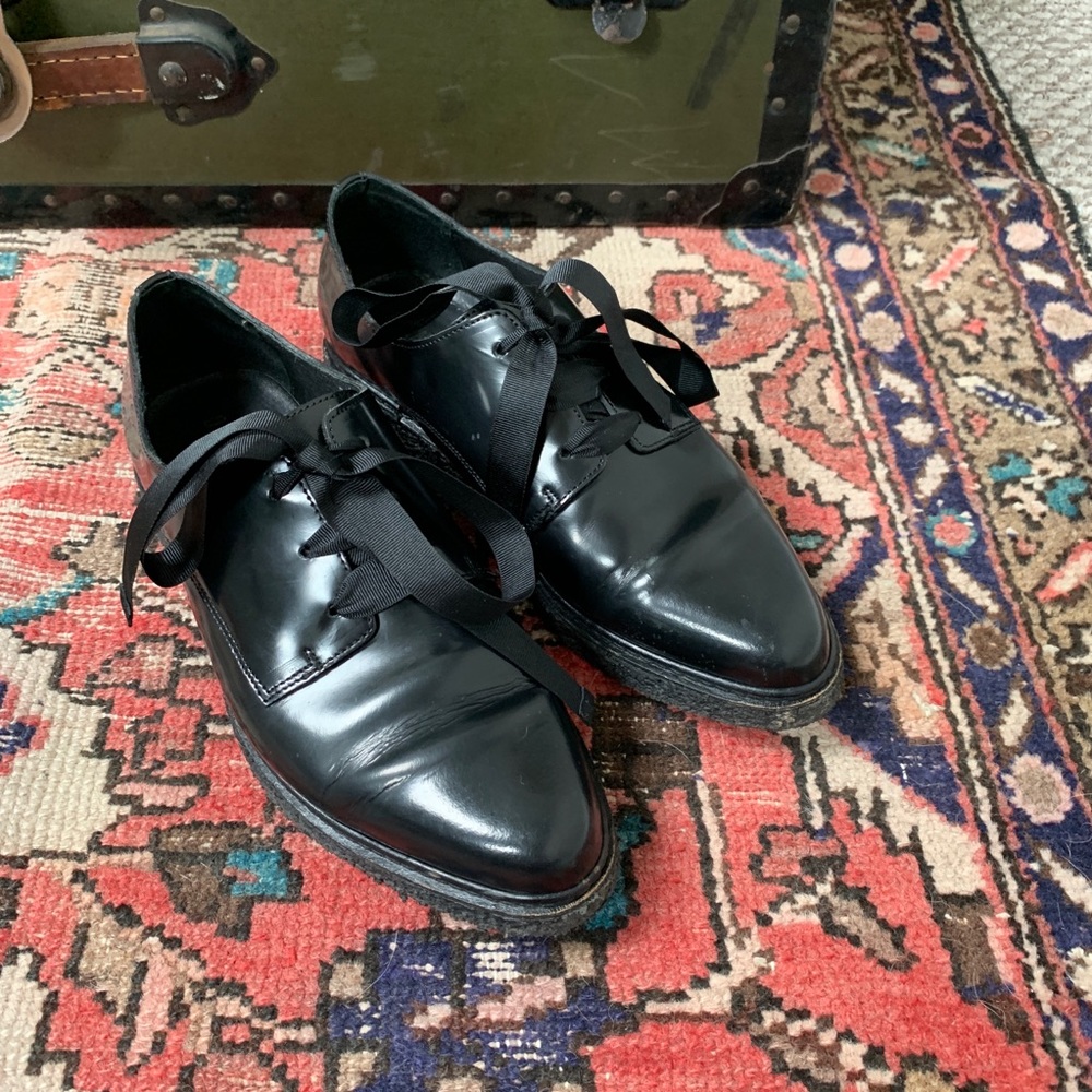 Opening Ceremony Wynn Shiny Leather oxfords